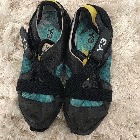 Y-3 Adidas shoes - Picture 2 of 6